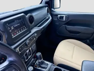Jeep Wrangler 2023 4x4 Willys 4xe 4 puertas SUV