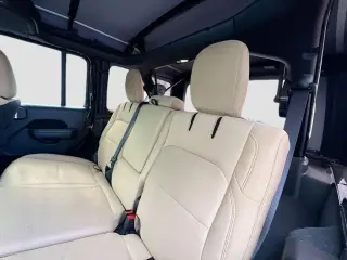 Jeep Wrangler 2023 4x4 Willys 4xe 4 puertas SUV