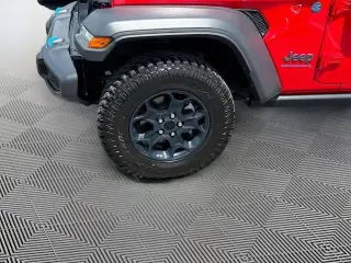 Jeep Wrangler 2023 4x4 Willys 4xe 4 puertas SUV