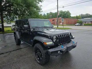 Jeep Wrangler 2023 4x4 Willys 4xe 4 puertas SUV