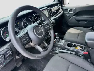 Jeep Wrangler 2023 4x4 Willys 4xe 4 puertas SUV