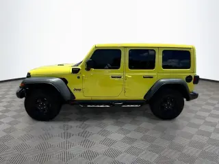 Jeep Wrangler 2023 4x4 Willys 4xe 4 puertas SUV