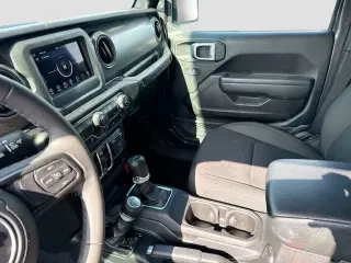Jeep Wrangler 2023 4x4 Willys 4xe 4 puertas SUV