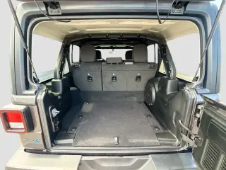 Jeep Wrangler 2023 4x4 Willys 4xe 4 puertas SUV