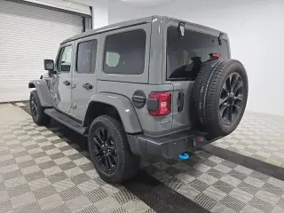 Jeep Wrangler Unlimited 2022 4x4 Sahara 4xe 4 puertas SUV