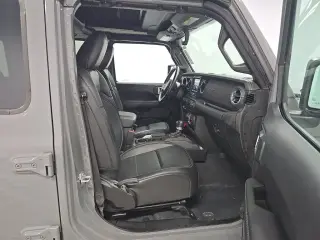 Jeep Wrangler Unlimited 2022 4x4 Sahara 4xe 4 puertas SUV