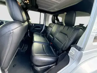 Jeep Wrangler Unlimited 2022 4x4 High Altitude 4xe 4 puertas SUV