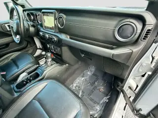 Jeep Wrangler Unlimited 2022 4x4 High Altitude 4xe 4 puertas SUV