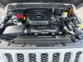 Jeep Wrangler Unlimited 2022 4x4 High Altitude 4xe 4 puertas SUV