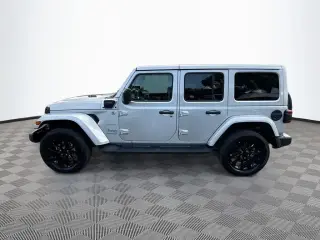 Jeep Wrangler Unlimited 2022 4x4 High Altitude 4xe 4 puertas SUV