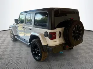 Jeep Wrangler 2023 4x4 Altitud Alta 4xe 4ptas SUV