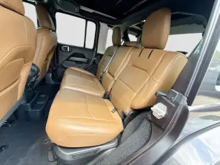 Jeep Wrangler Unlimited 2021 4x4 High Altitude 4xe 4 puertas SUV