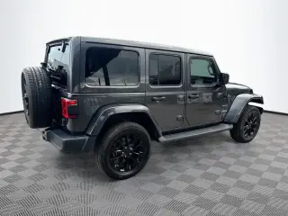 Jeep Wrangler Unlimited 2021 4x4 High Altitude 4xe 4 puertas SUV