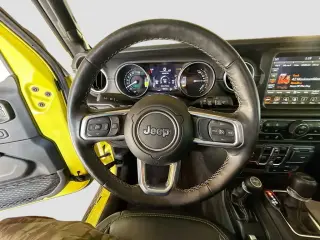 Jeep Wrangler 2023 4x4 Sahara 4xe 4 puertas SUV