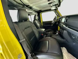 Jeep Wrangler 2023 4x4 Sahara 4xe 4 puertas SUV