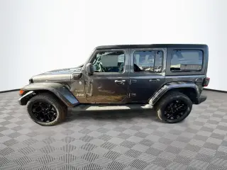 Jeep Wrangler 2023 4x4 Sahara 4xe 4 puertas SUV