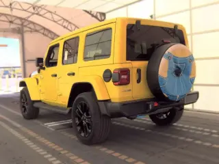Jeep Wrangler Unlimited 2022 4x4 High Altitude 4xe 4dr SUV