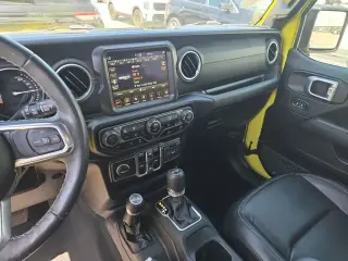Jeep Wrangler Unlimited 2022 4x4 High Altitude 4xe 4dr SUV