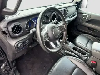 Jeep Wrangler 2023 4x4 High Altitude 4xe 4 puertas SUV