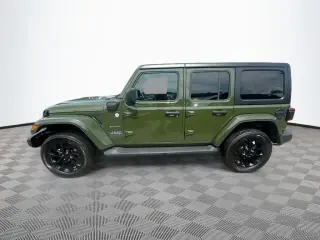 Jeep Wrangler 2023 4x4 Sahara 4xe 4 puertas SUV