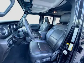 Jeep Wrangler 2023 4x4 High Altitude 4xe 4 puertas SUV