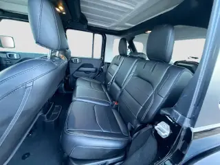 Jeep Wrangler 2023 4x4 High Altitude 4xe 4 puertas SUV