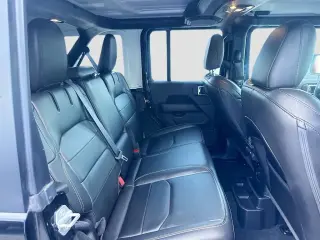 Jeep Wrangler 2023 4x4 High Altitude 4xe 4 puertas SUV