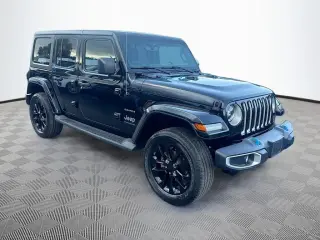 Jeep Wrangler 2023 4x4 High Altitude 4xe 4 puertas SUV