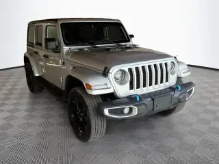 Jeep Wrangler 2023 4x4 Sahara 4xe 4 puertas SUV