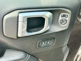 Jeep Wrangler Unlimited 2021 4x4 High Altitude 4xe 4dr SUV