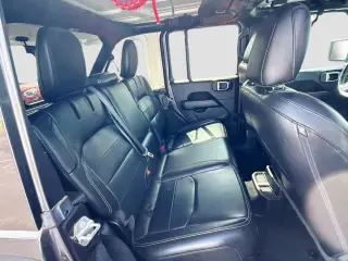 Jeep Wrangler Unlimited 2021 4x4 High Altitude 4xe 4dr SUV