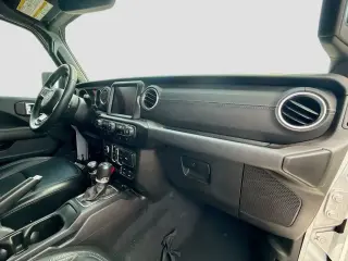 Jeep Wrangler Unlimited 2022 4x4 High Altitude 4xe 4dr SUV