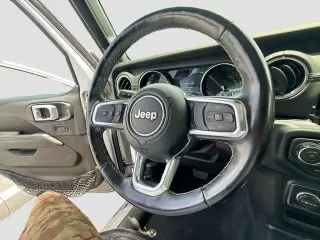 Jeep Wrangler Unlimited 2022 4x4 Sahara 4xe 4 puertas SUV