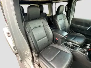 Jeep Wrangler Unlimited 2022 4x4 Sahara 4xe 4 puertas SUV
