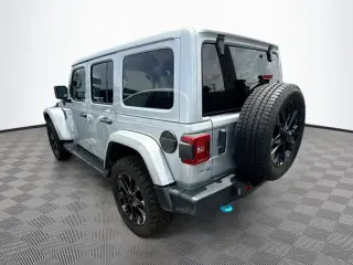 Jeep Wrangler Unlimited 2022 4x4 Sahara 4xe 4 puertas SUV