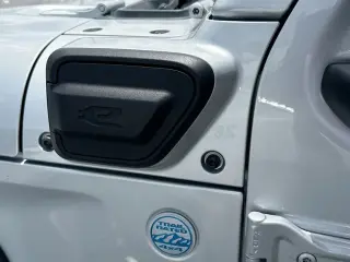Jeep Wrangler Unlimited 2022 4x4 Sahara 4xe 4 puertas SUV