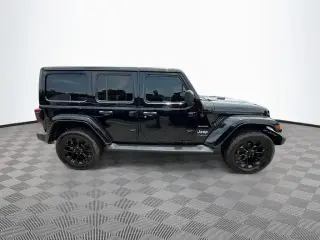 Jeep Wrangler Unlimited 2022 4x4 High Altitude 4xe 4dr SUV