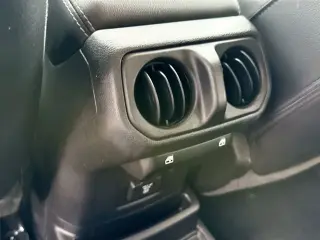 Jeep Wrangler 2023 4x4 Sahara 4xe 4 puertas SUV