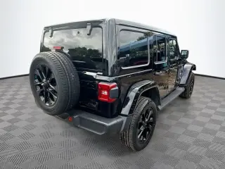 Jeep Wrangler 2023 4x4 High Altitude 4xe 4 puertas SUV
