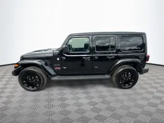 Jeep Wrangler 2023 4x4 High Altitude 4xe 4 puertas SUV