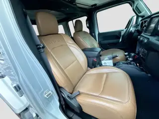 Jeep Wrangler 2023 4x4 High Altitude 4xe 4 puertas SUV