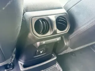 Jeep Wrangler 2023 4x4 Sahara 4xe 4 puertas SUV
