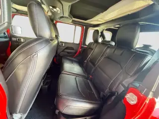 Jeep Wrangler 2023 4x4 High Altitude 4xe 4 puertas SUV