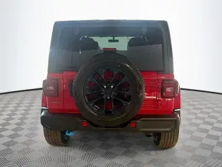 Jeep Wrangler 2023 4x4 High Altitude 4xe 4 puertas SUV