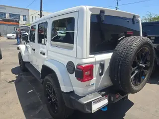 Jeep Wrangler Unlimited 2022 4x4 High Altitude 4xe 4dr SUV