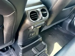 Jeep Wrangler Unlimited 2022 4x4 Sahara 4xe 4 puertas SUV