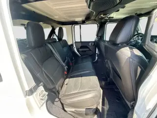 Jeep Wrangler Unlimited 2022 4x4 Sahara 4xe 4 puertas SUV
