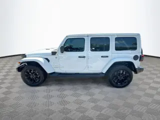 Jeep Wrangler Unlimited 2022 4x4 Sahara 4xe 4 puertas SUV
