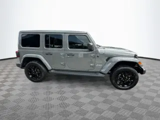 Jeep Wrangler Unlimited 2022 4x4 Sahara 4xe 4 puertas SUV