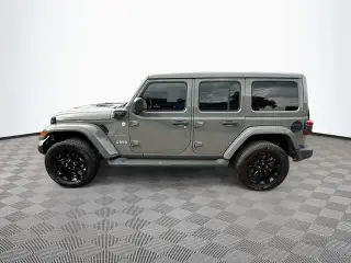 Jeep Wrangler Unlimited 2022 4x4 Sahara 4xe 4 puertas SUV